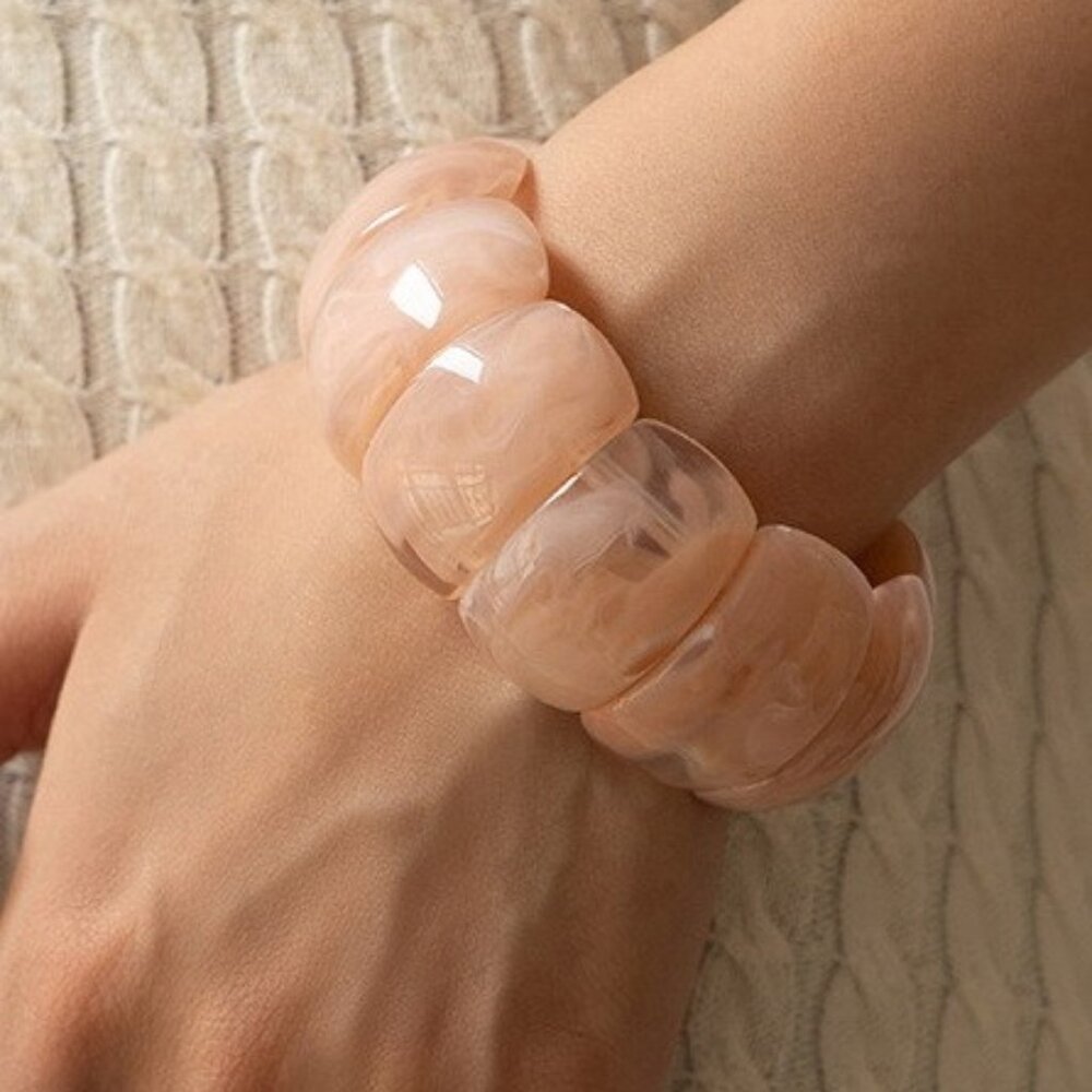 Pink-Color-block Acrylic Stretch Cord Bracelet